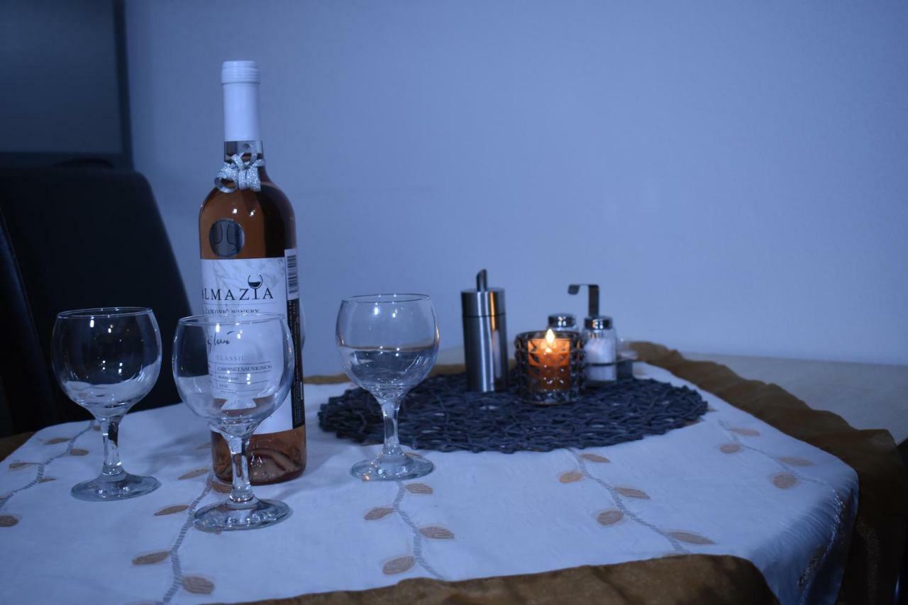 Appartamento Beska Bešeňová Esterno foto